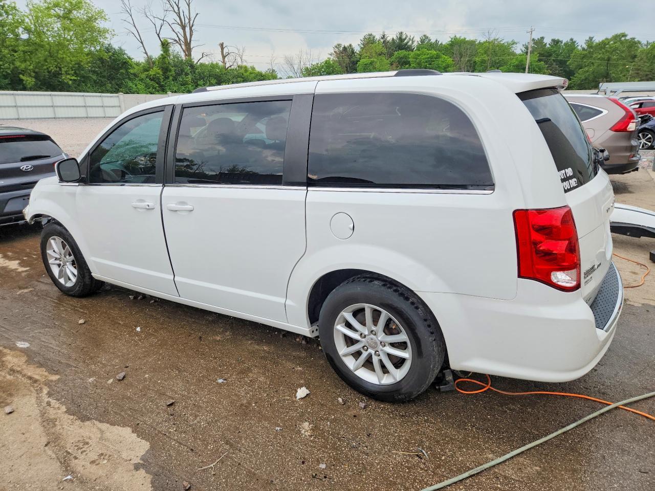 2020 Dodge Grand Caravan Sxt - zdjęcie 2