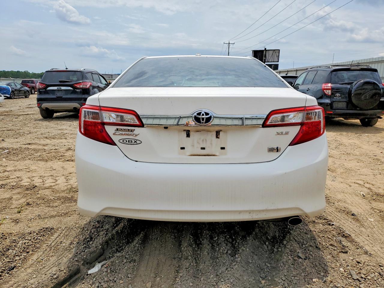 2014 Toyota Camry Hybrid Xle - zdjęcie 6