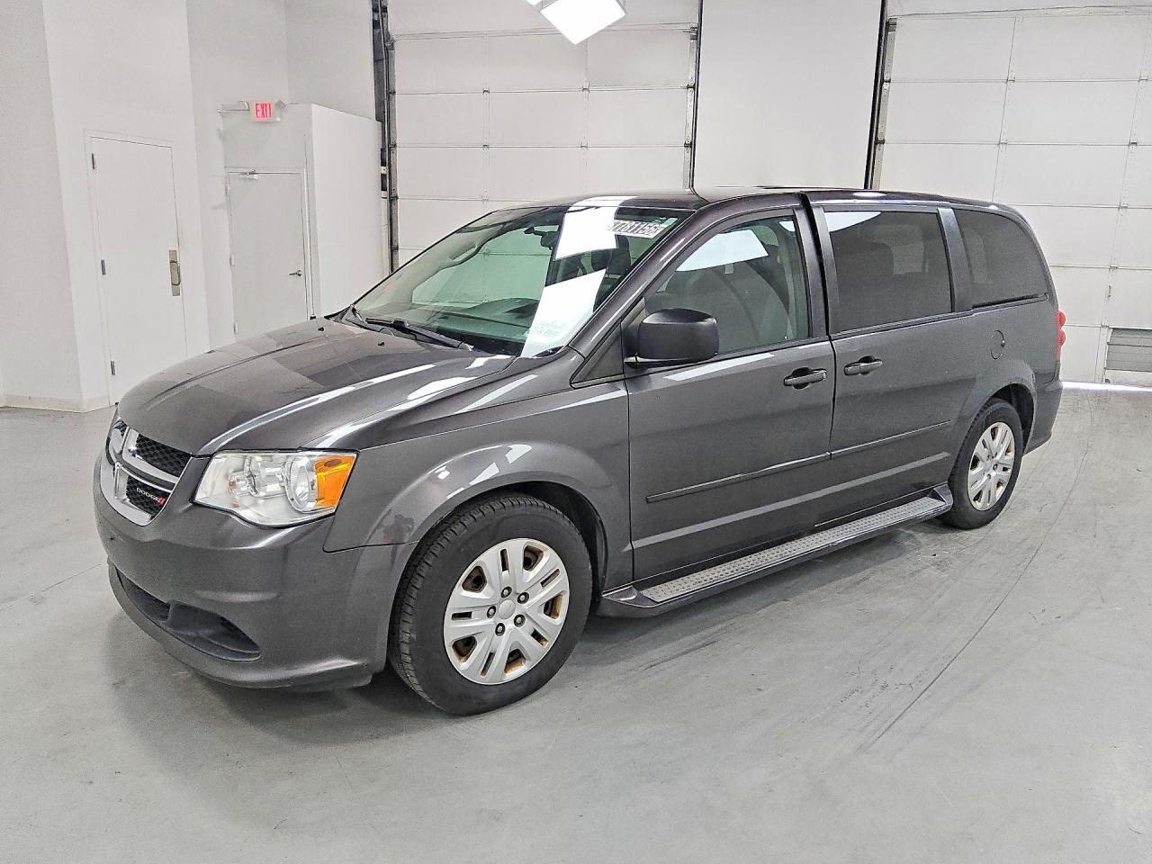 2017 Dodge Grand Caravan Se - zdjęcie główne
