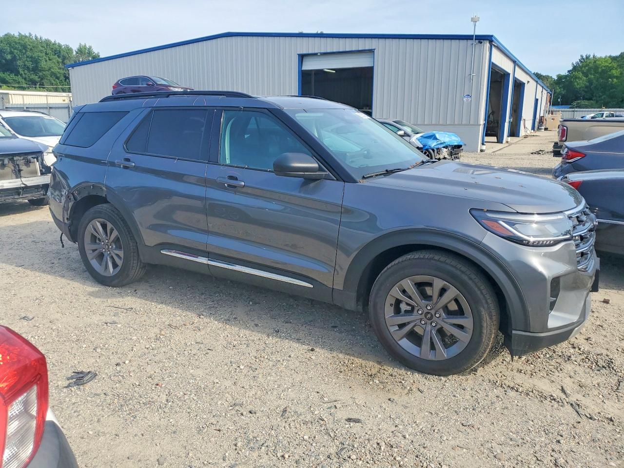 2025 Ford Explorer Active - zdjęcie 4