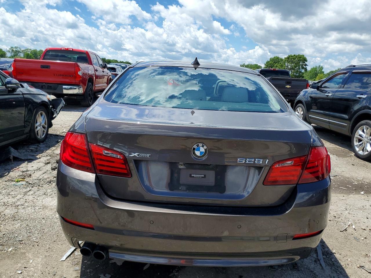 2013 BMW 528 Xi - zdjęcie 6