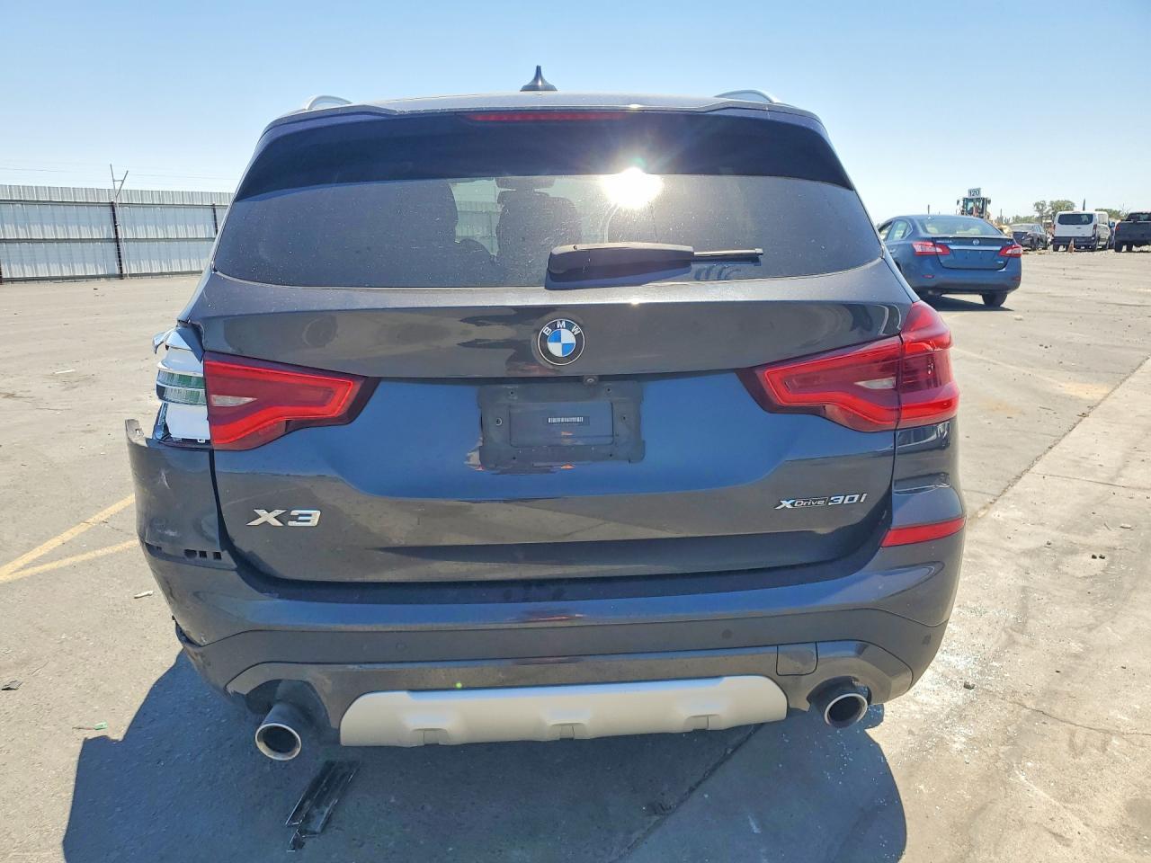 2020 BMW X3 xDrive30I - zdjęcie 6