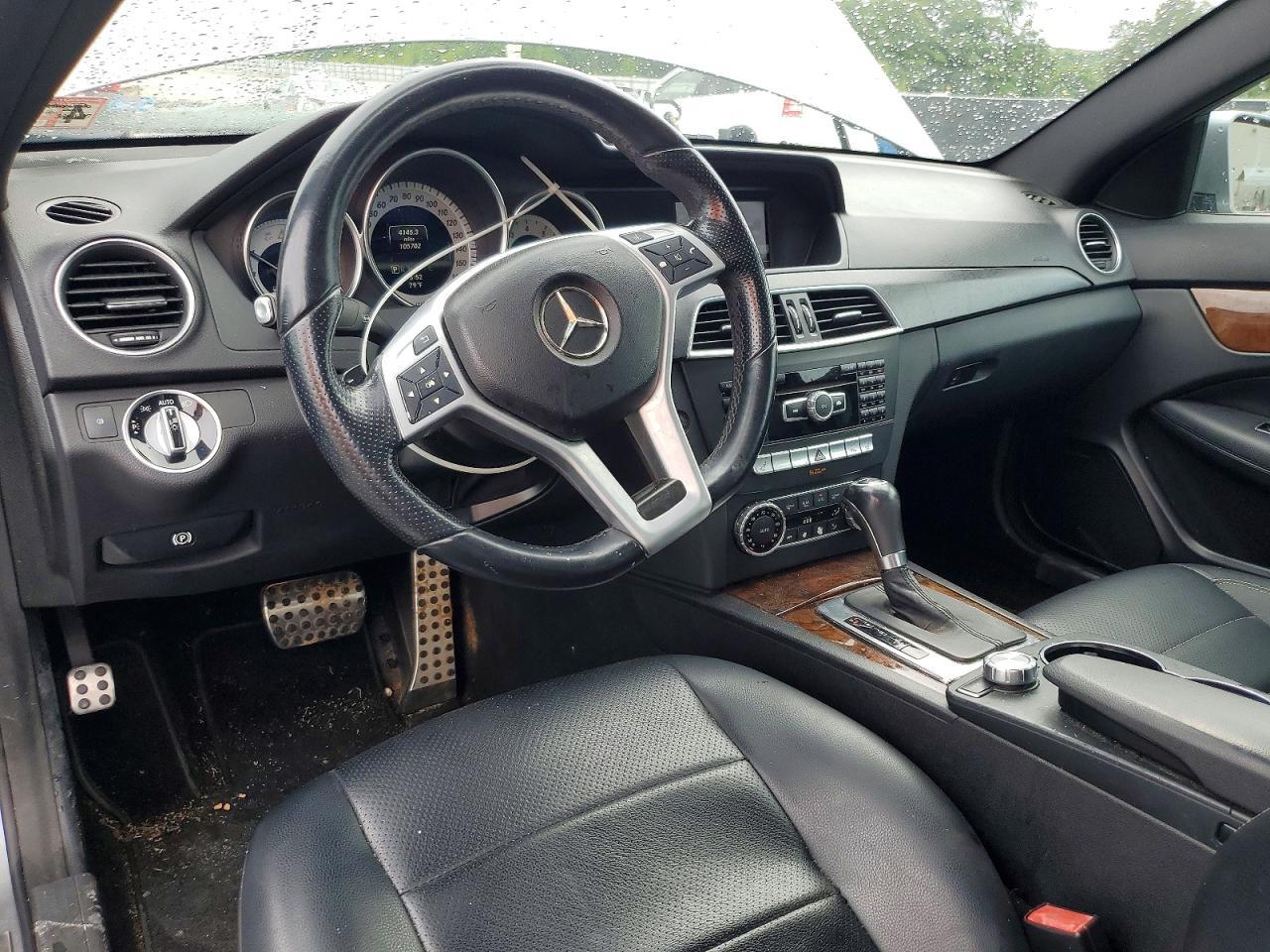 2013 Mercedes-Benz C 250 - zdjęcie 8