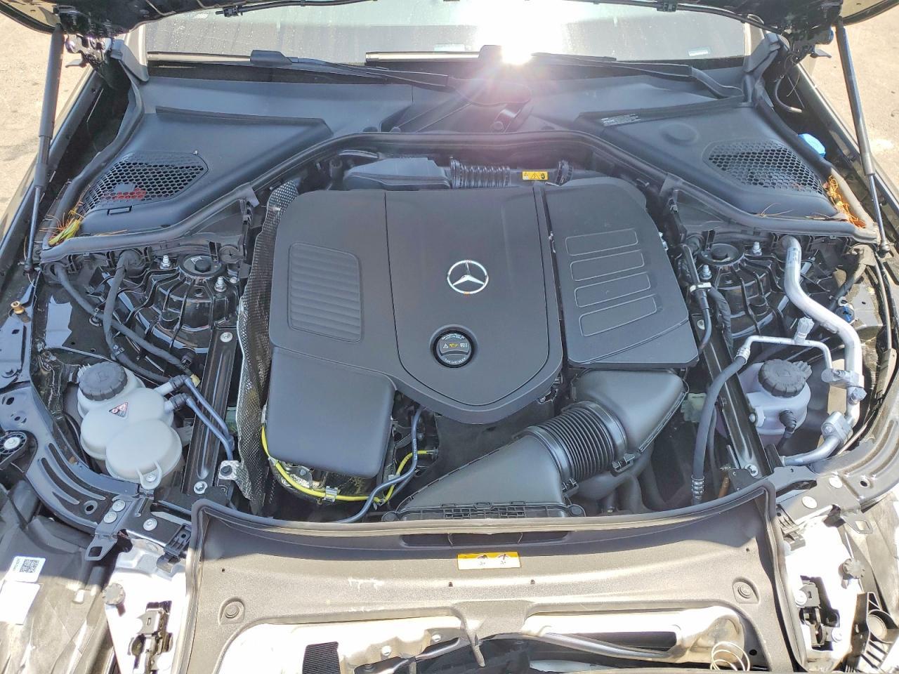 2026 Mercedes-Benz E 350 - zdjęcie 11