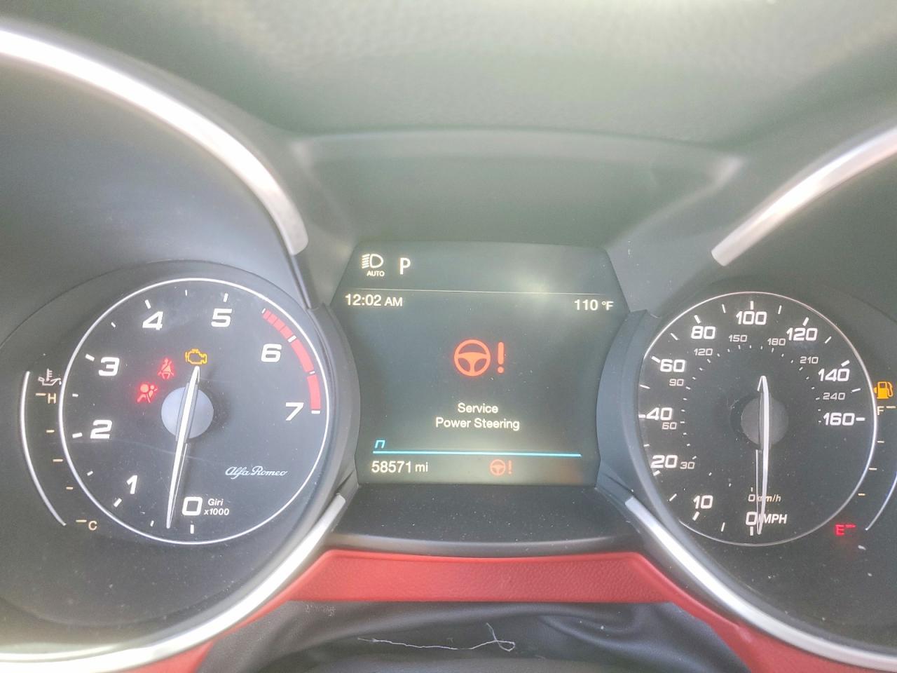 2021 Alfa Romeo Stelvio Ti - zdjęcie 9
