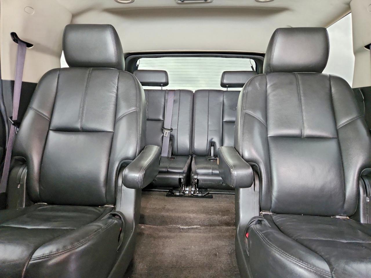 2013 Chevrolet Tahoe C1500 Lt - zdjęcie 10