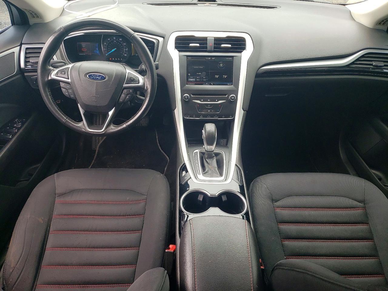 2015 Ford Fusion Se - zdjęcie 8