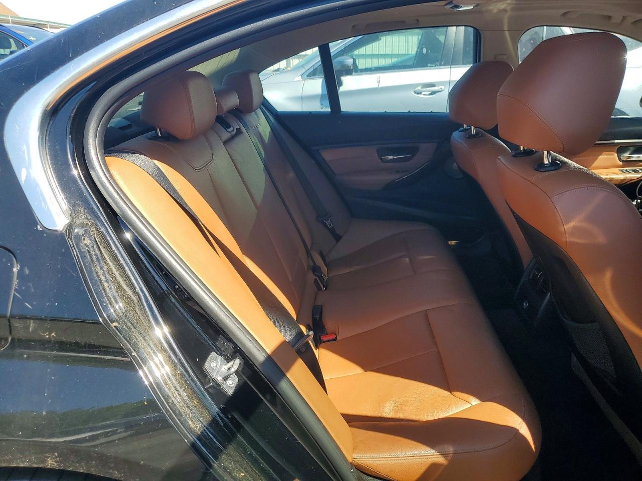2013 BMW Activehybrid 3 - zdjęcie 10