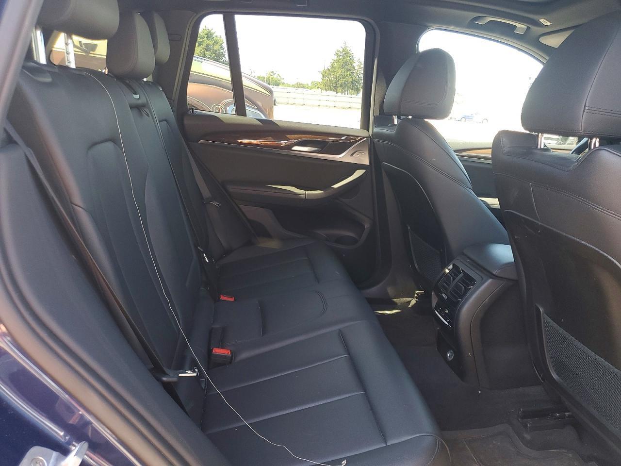2018 BMW X3 xDrive30I - zdjęcie 11