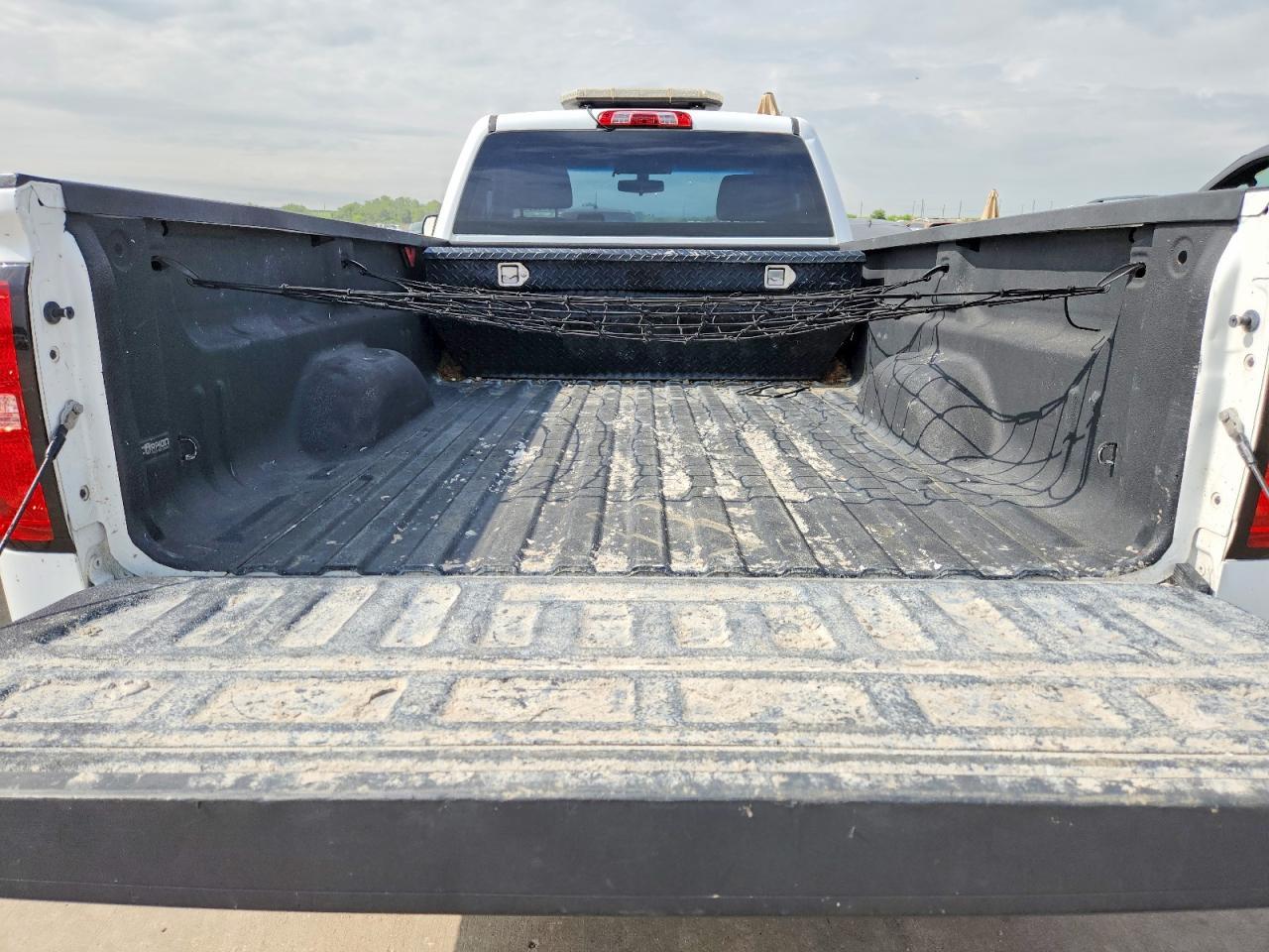 2016 Chevrolet Silverado C1500 - zdjęcie 10