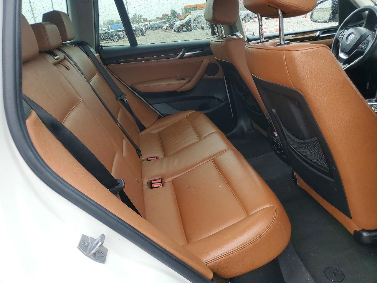 2016 BMW X3 xDrive28I - zdjęcie 11