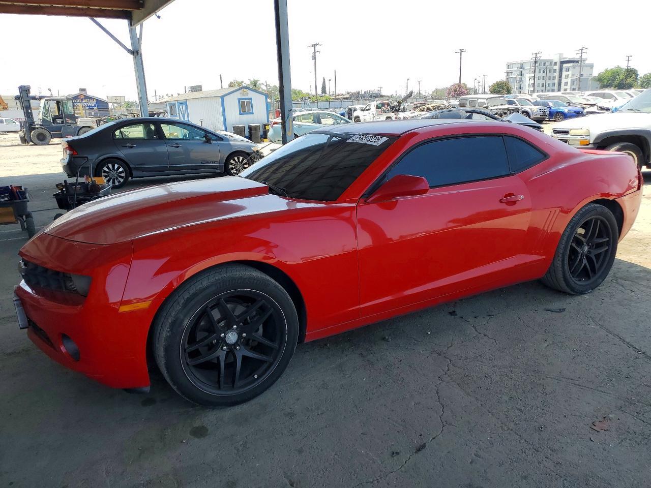 2013 Chevrolet Camaro Ls - zdjęcie główne