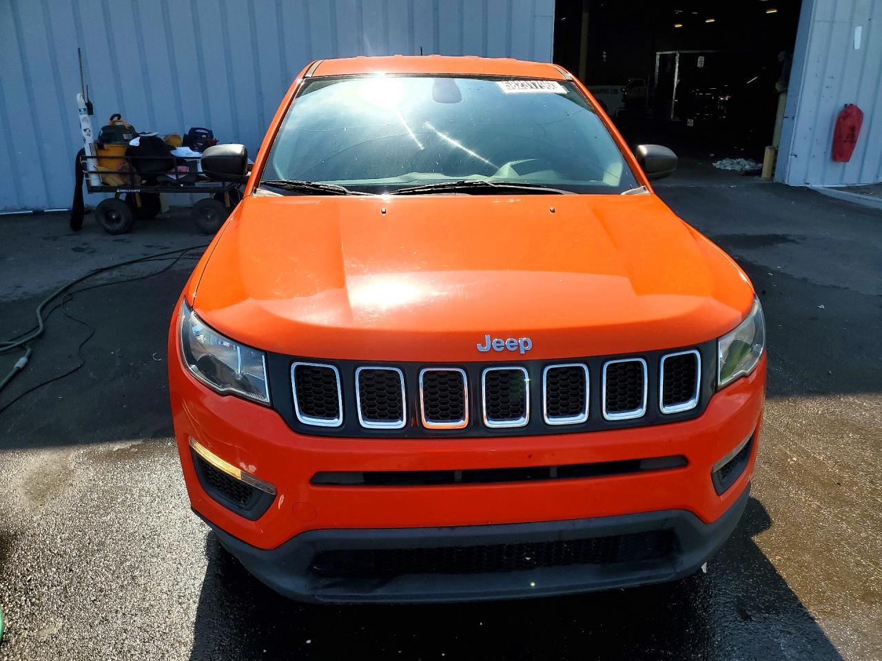 2018 Jeep Compass Sport - zdjęcie 5
