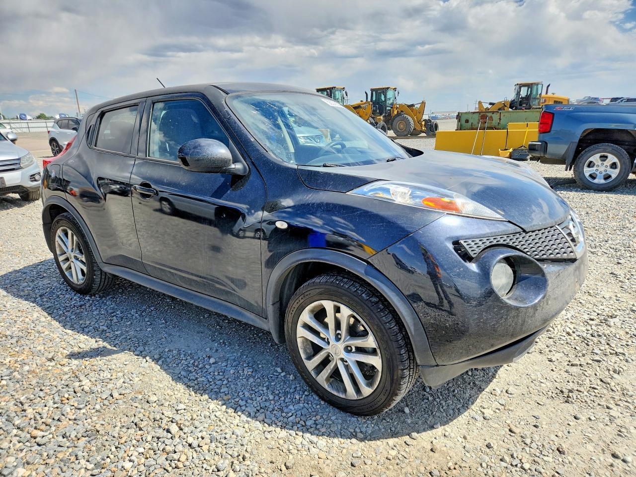 2014 Nissan Juke S - zdjęcie 4