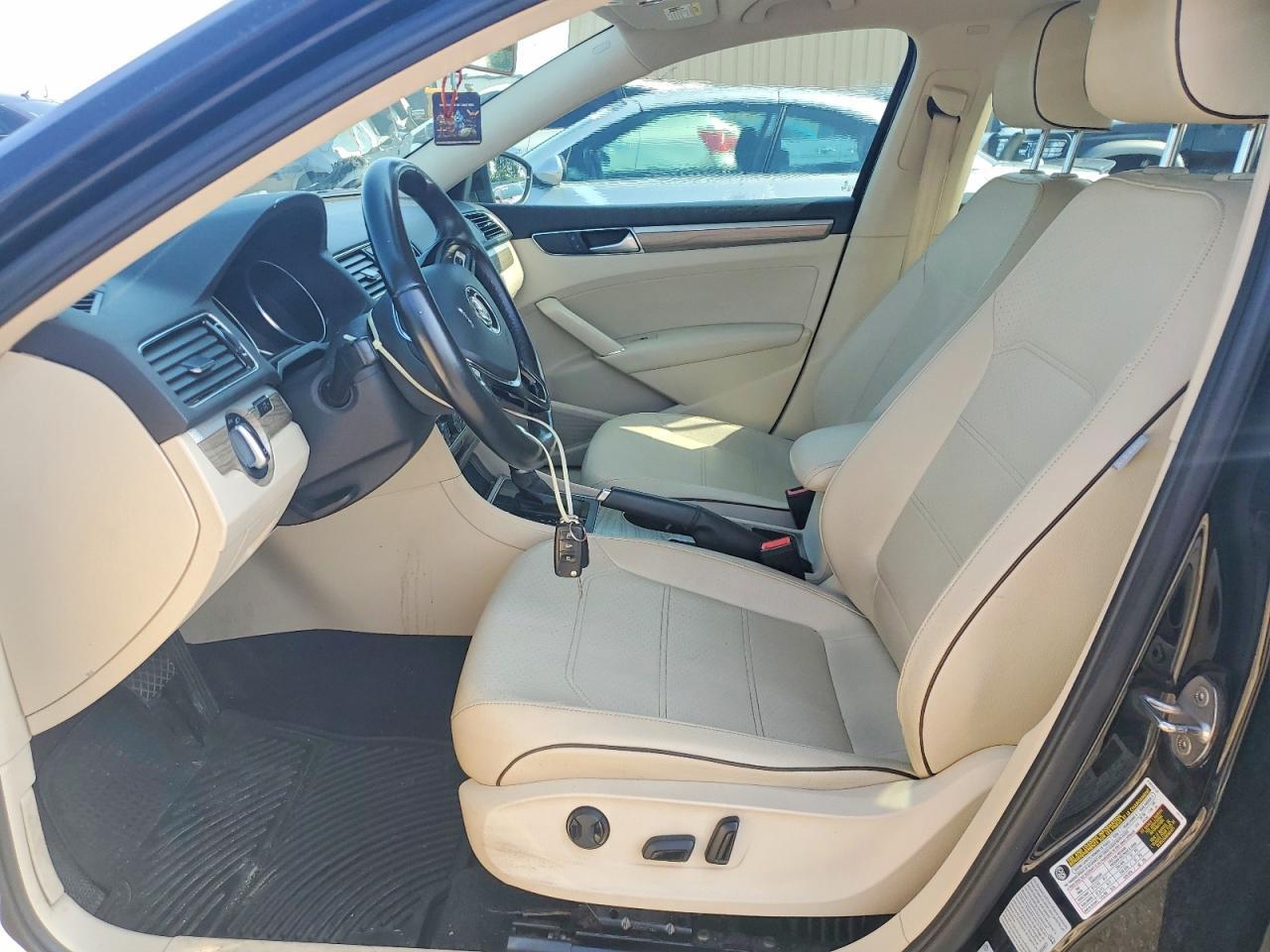 2016 Volkswagen Passat Se - zdjęcie 7