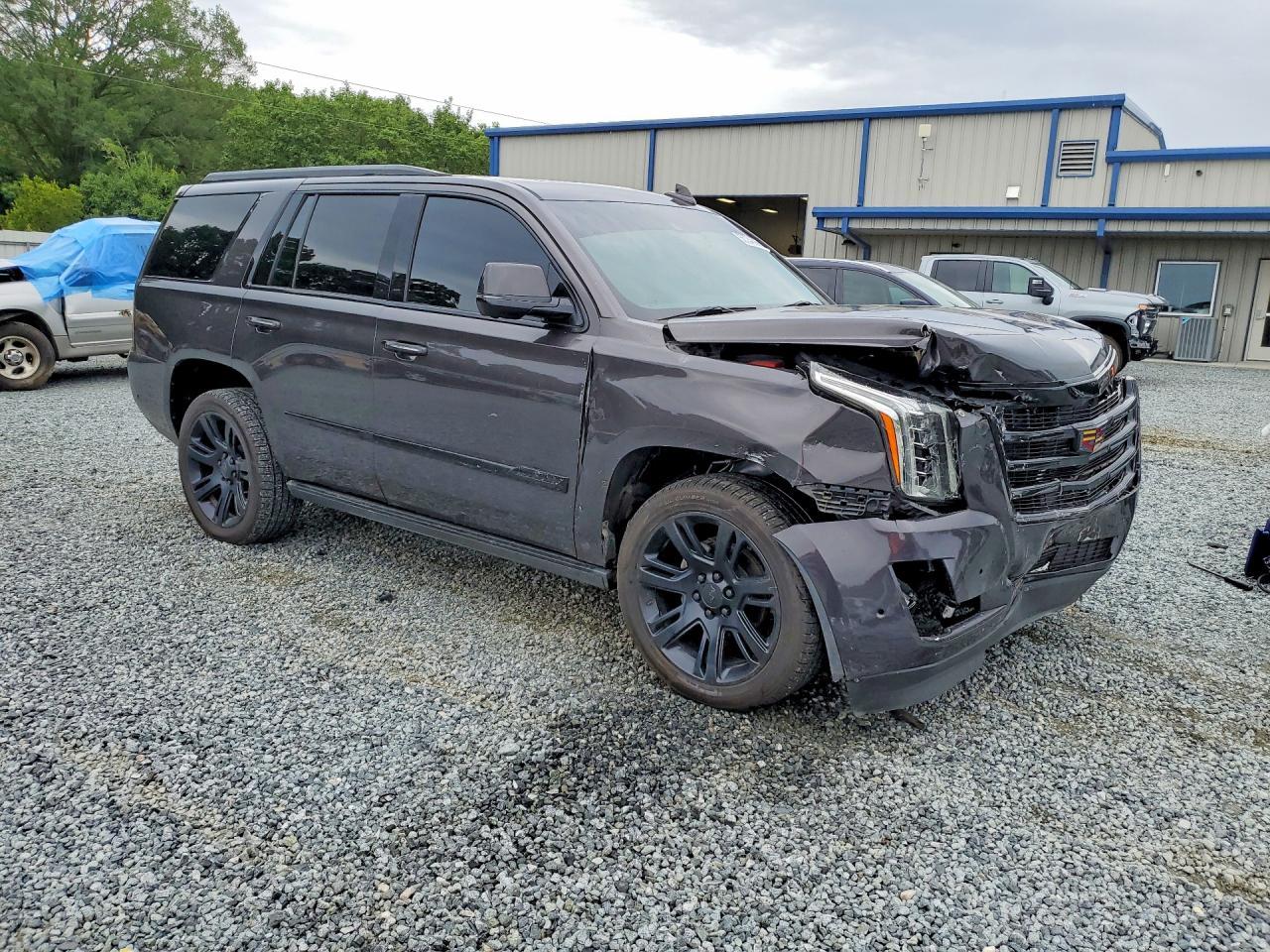 2018 Cadillac Escalade Premium Luxury - zdjęcie 4