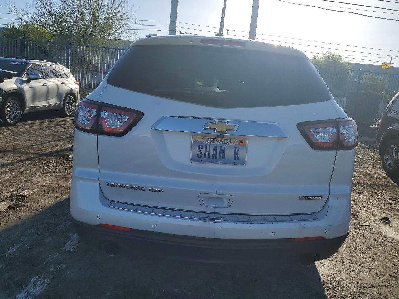 2017 Chevrolet Traverse Premier - zdjęcie 6