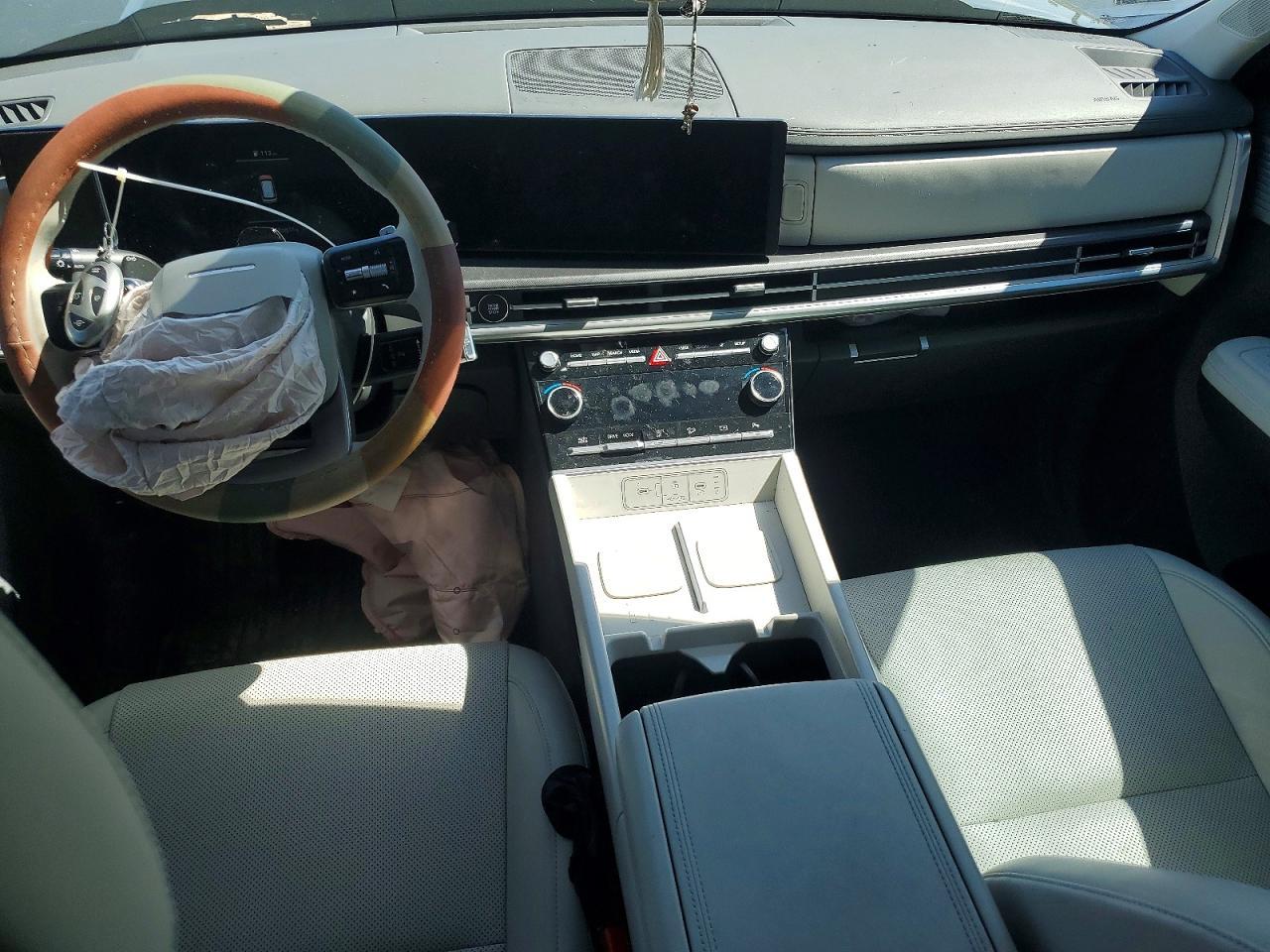 2025 Hyundai Santa Fe Sel - zdjęcie 8