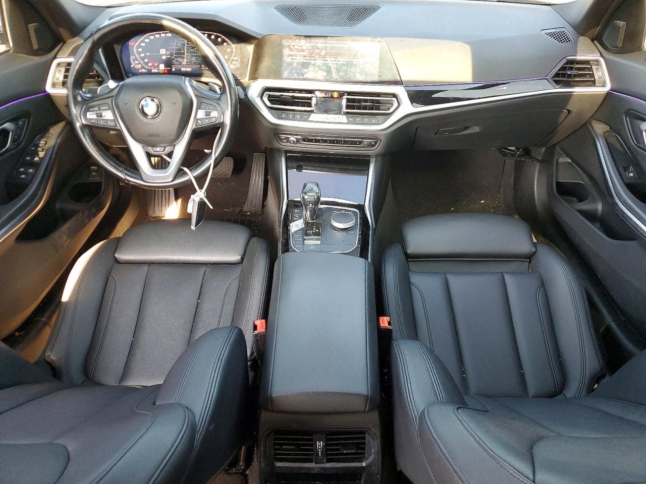 2019 BMW 330Xi - zdjęcie 8