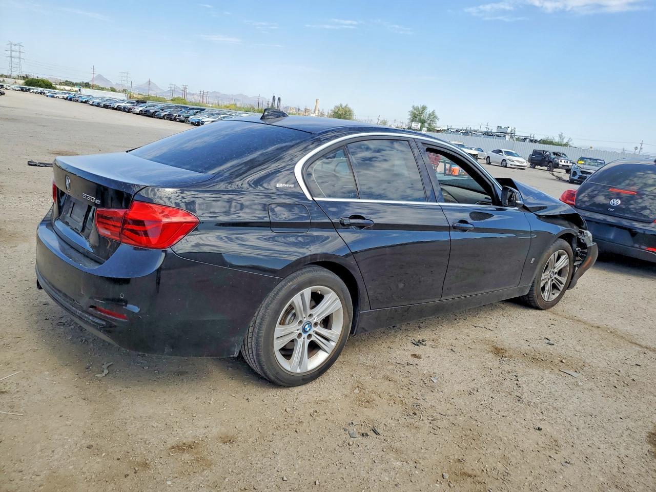 BMW Seria 3 - zdjęcie 3