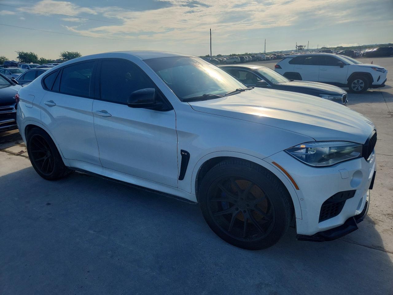 2015 BMW X6 M - zdjęcie 4