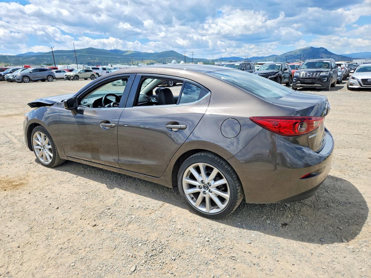 2017 Mazda 3 Touring - zdjęcie 2