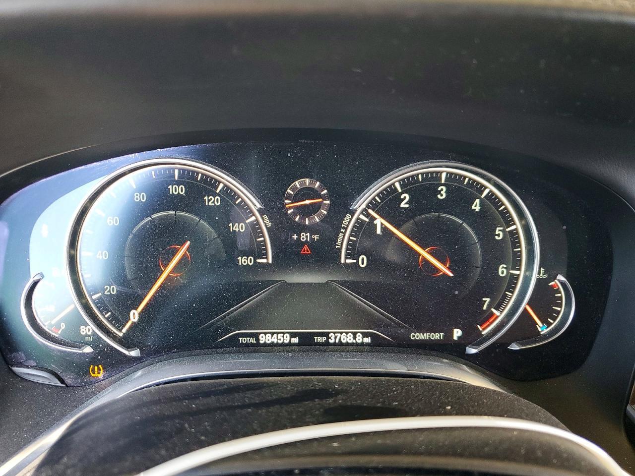 2016 BMW 740 I - zdjęcie 9
