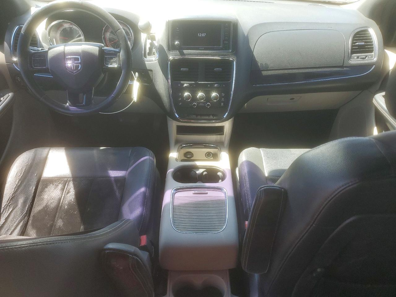 2017 Dodge Grand Caravan Sxt - zdjęcie 8
