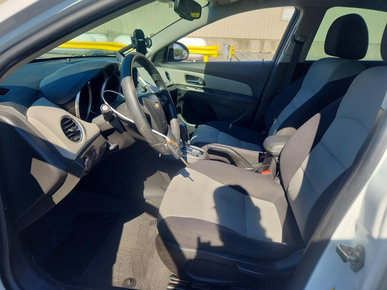 2014 Chevrolet Cruze Ls - zdjęcie 7