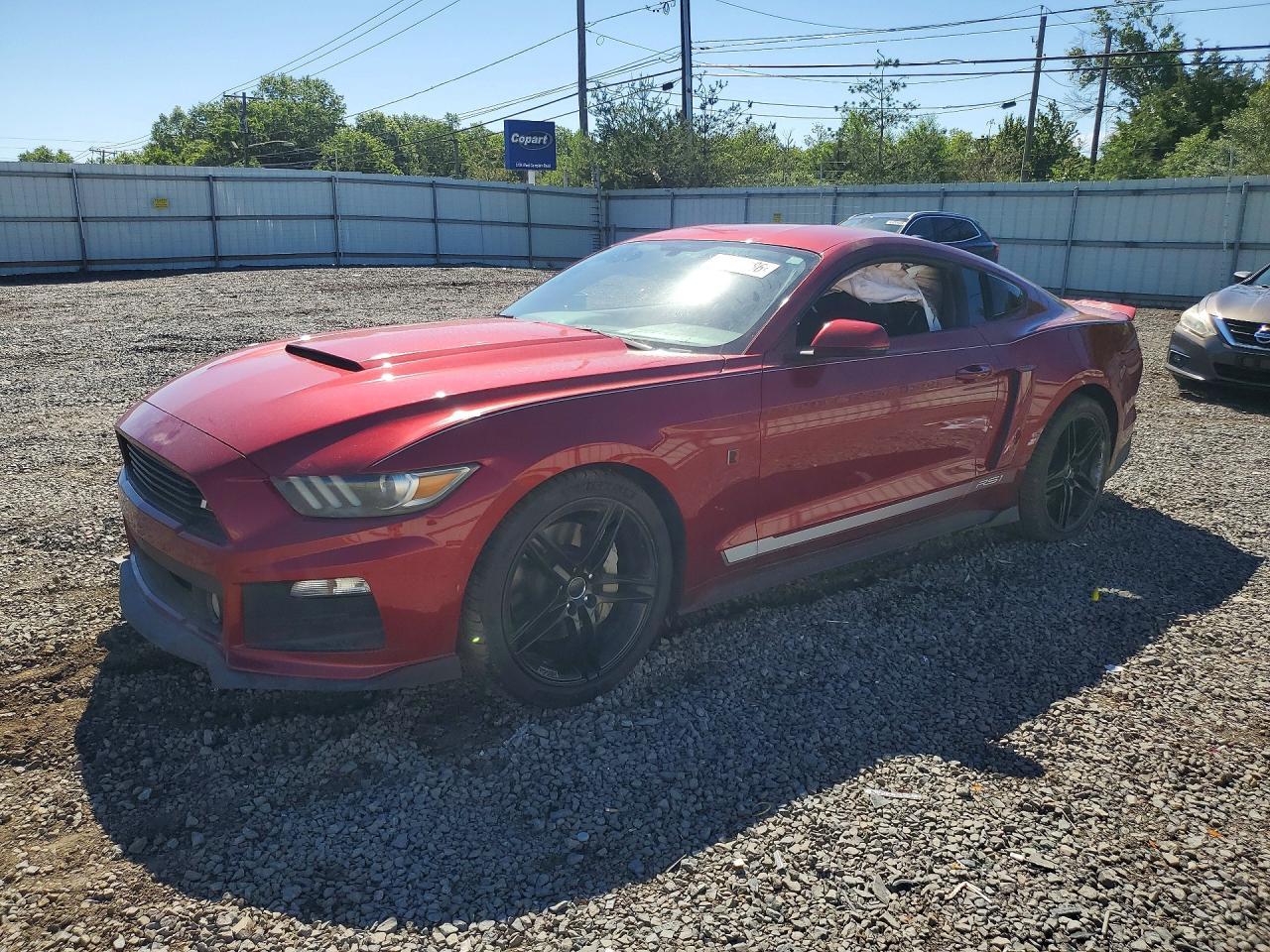 2015 Ford Mustang - zdjęcie główne