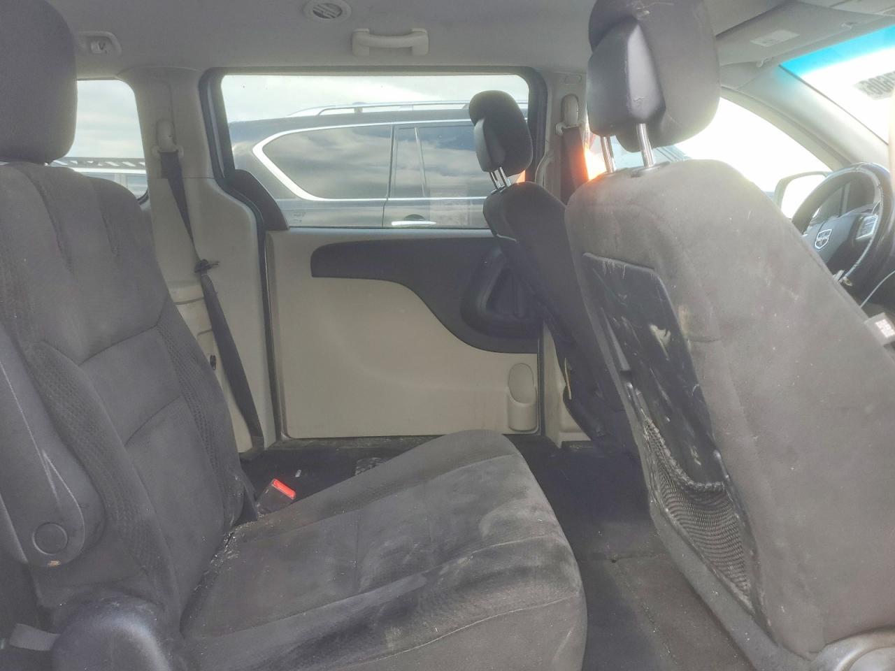 2016 Dodge Grand Caravan Sxt - zdjęcie 11
