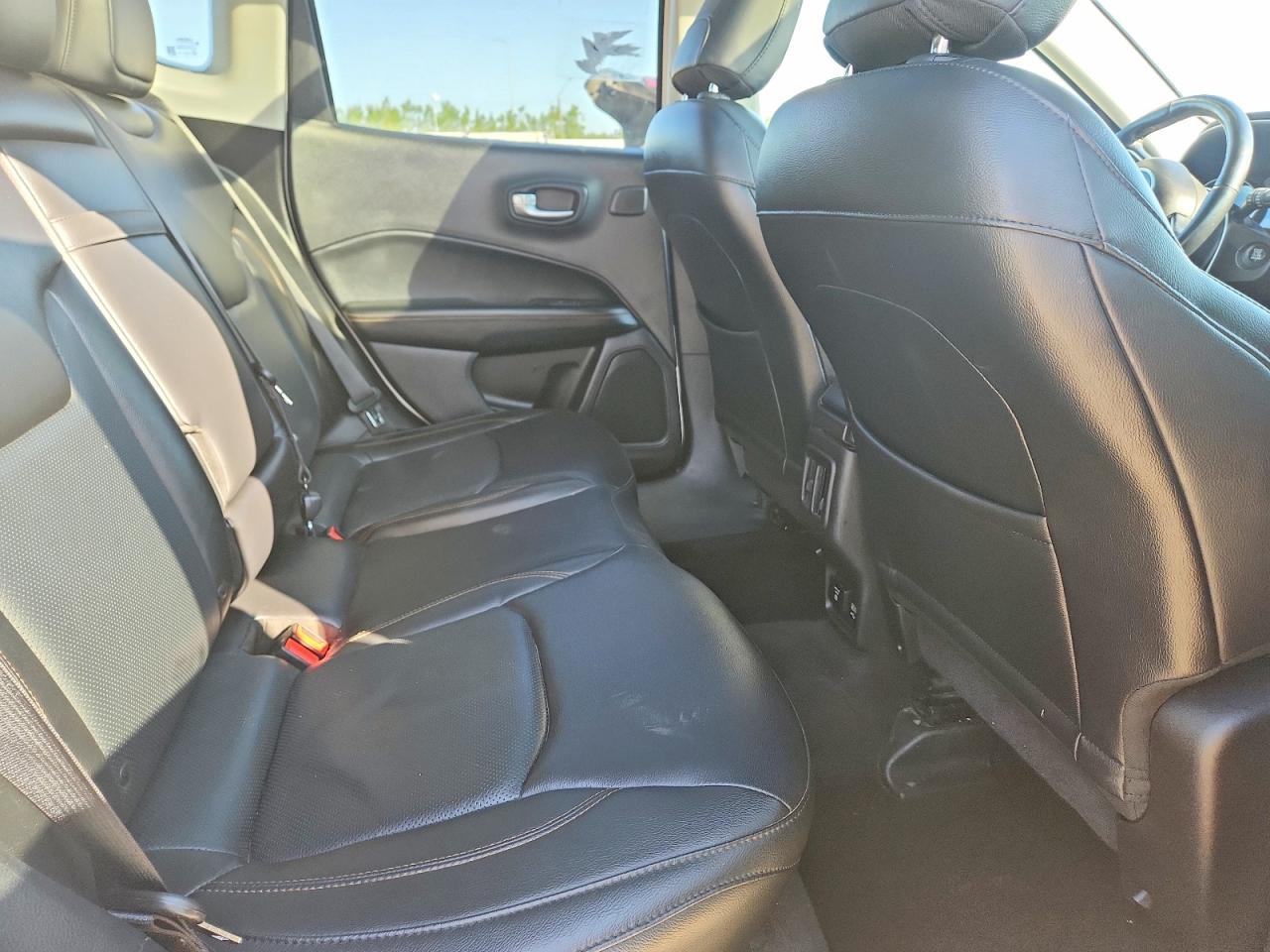 2018 Jeep Compass Limited - zdjęcie 11