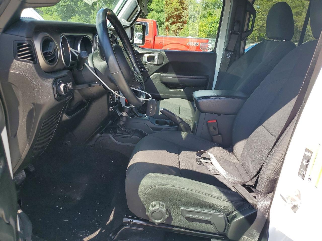 2021 Jeep Wrangler Unlimited Sport - zdjęcie 7