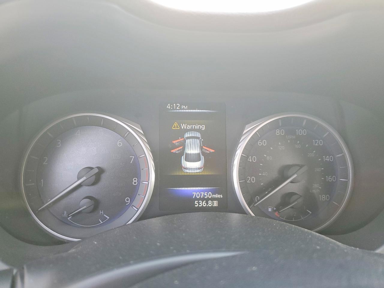 2016 Infiniti Q50 3.0T Premium - zdjęcie 9