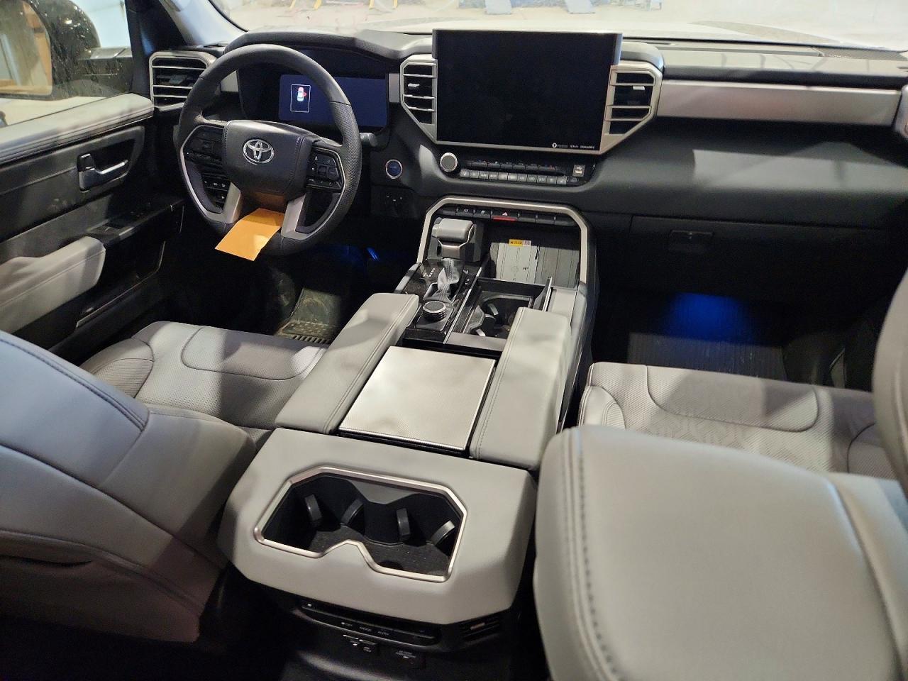 2024 Toyota Seqouia - zdjęcie 8