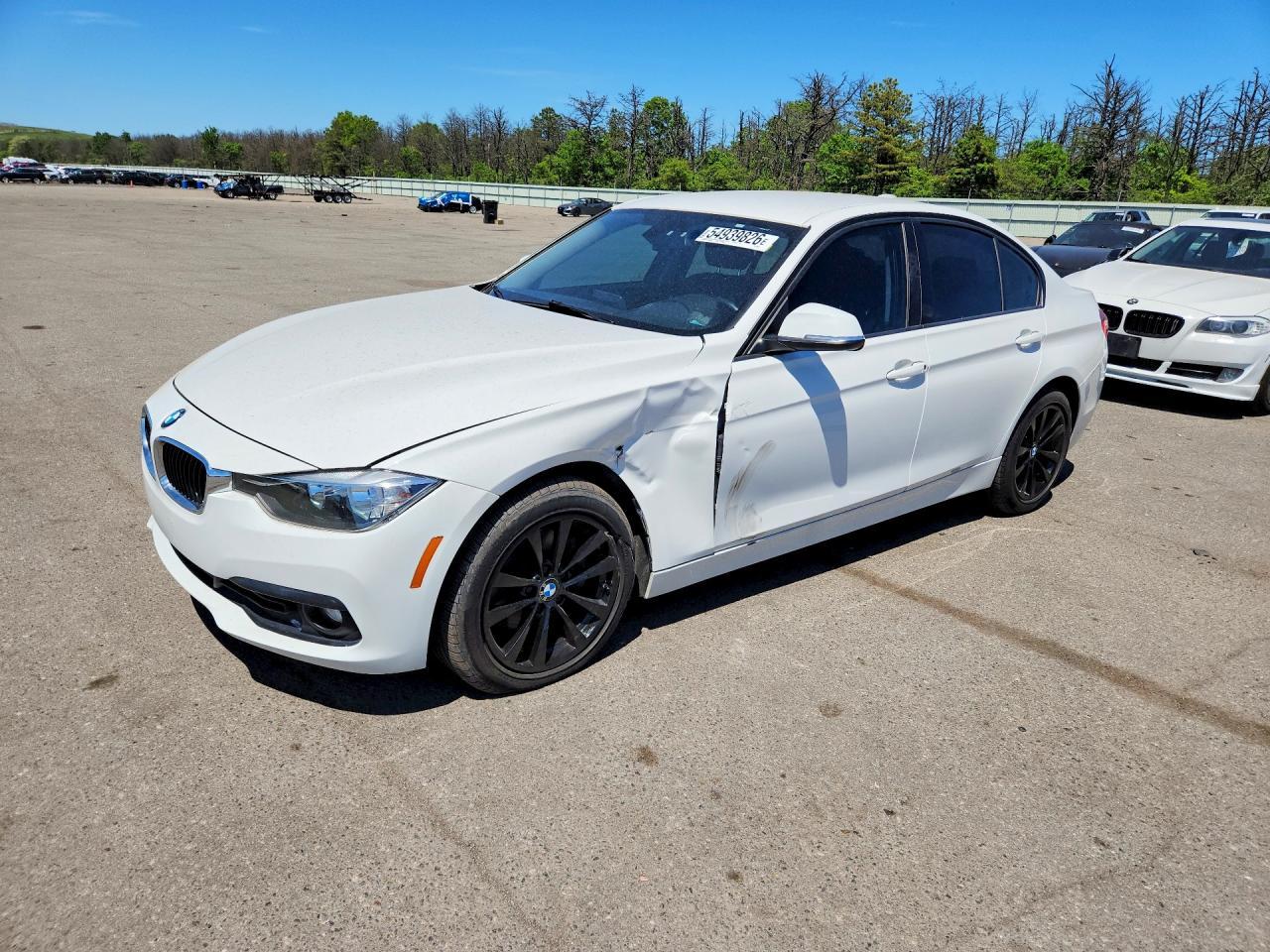 2016 BMW Seria 3 320i - zdjęcie główne