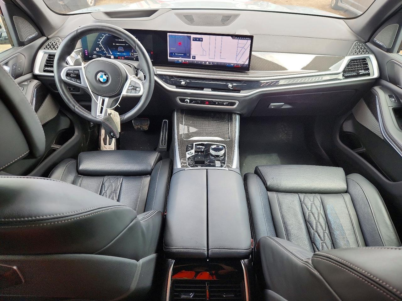 2025 BMW X5 M60I - zdjęcie 8