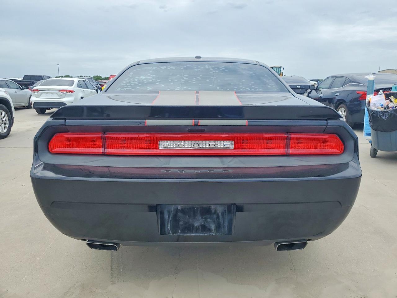 2013 Dodge Challenger Sxt - zdjęcie 6
