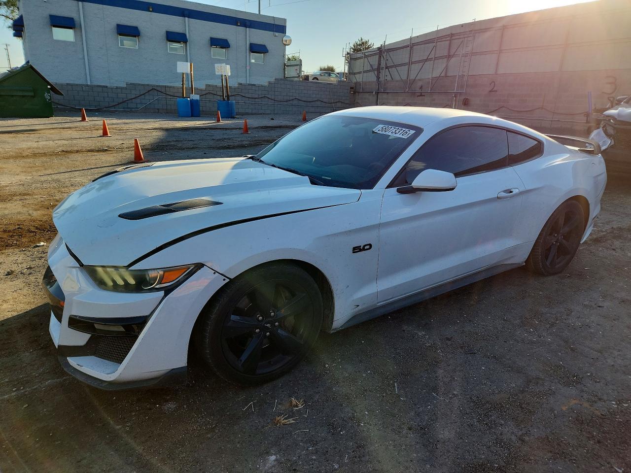 2017 Ford Mustang Gt - zdjęcie główne