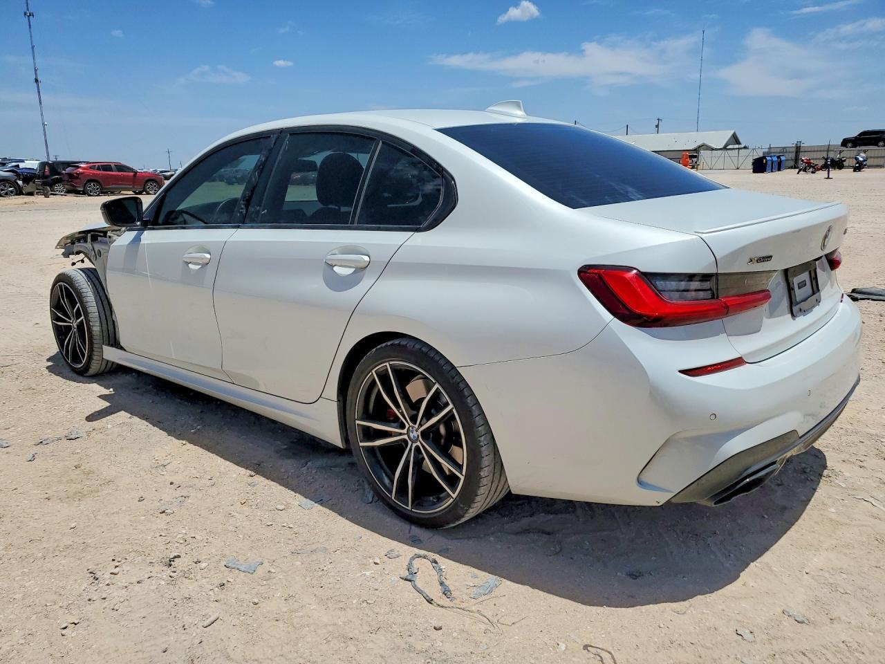 2021 BMW M340Xi - zdjęcie 2