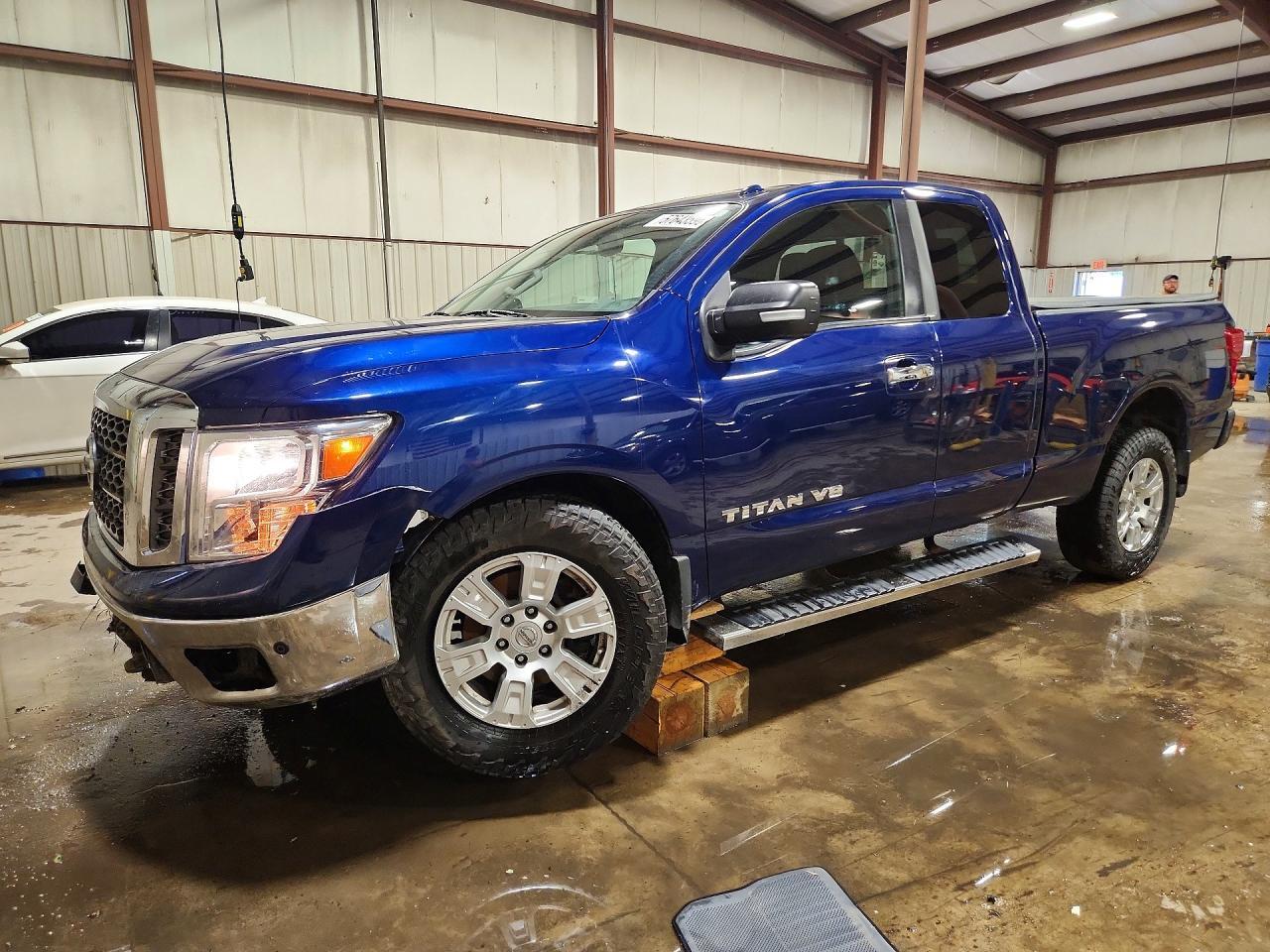 2018 Nissan Titan Sv - zdjęcie główne