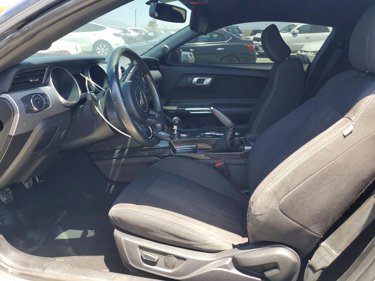 2019 Ford Mustang Gt - zdjęcie 7