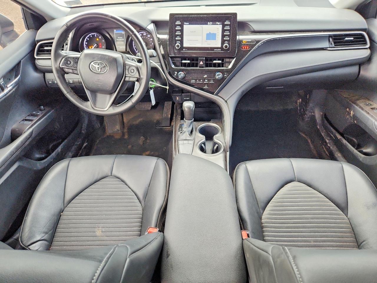 2024 Toyota Camry Se - zdjęcie 8