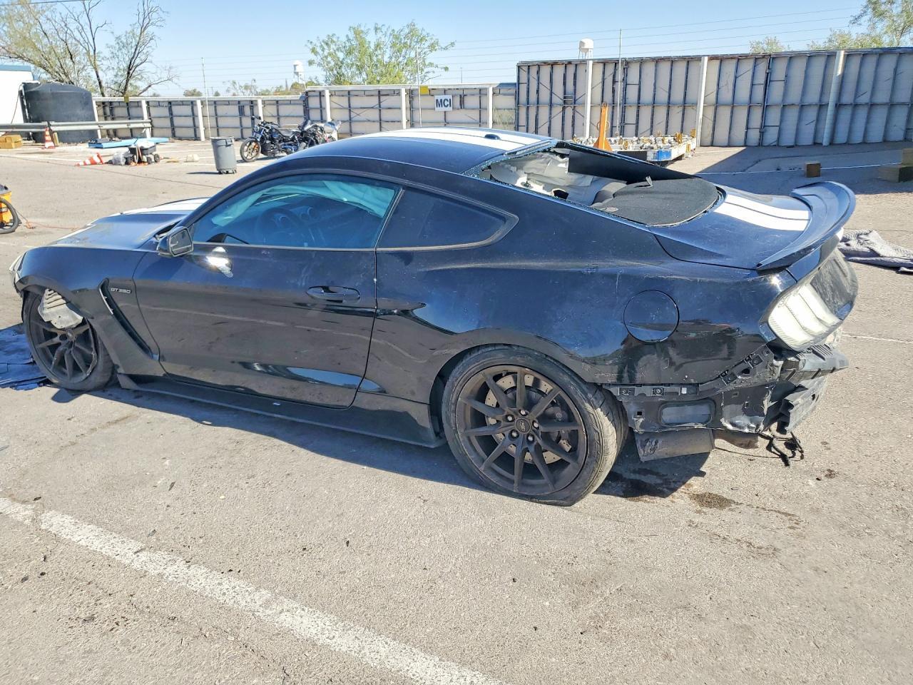 2018 Ford Mustang Shelby Gt350 - zdjęcie 2