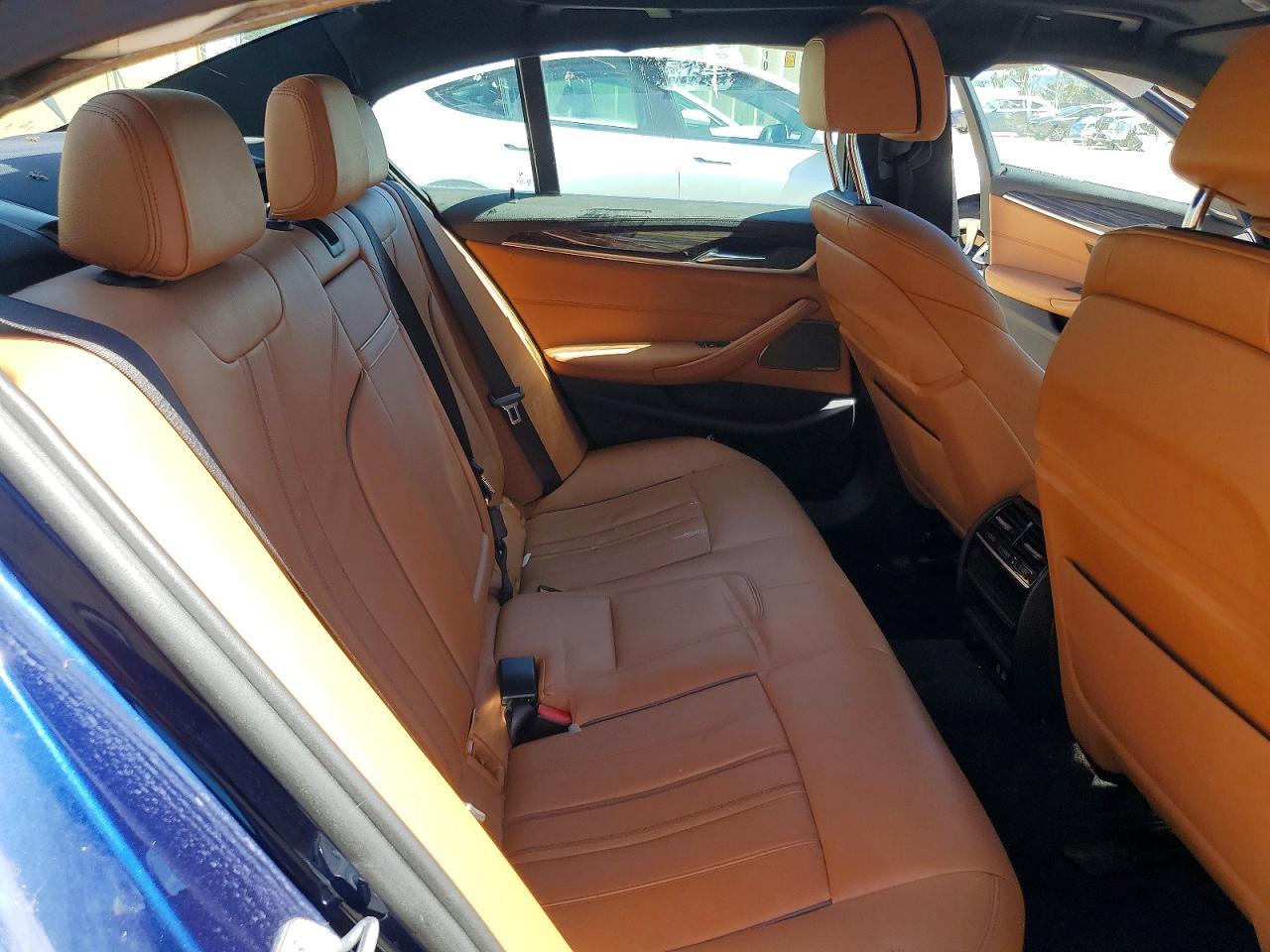 2020 BMW 540 I - zdjęcie 10