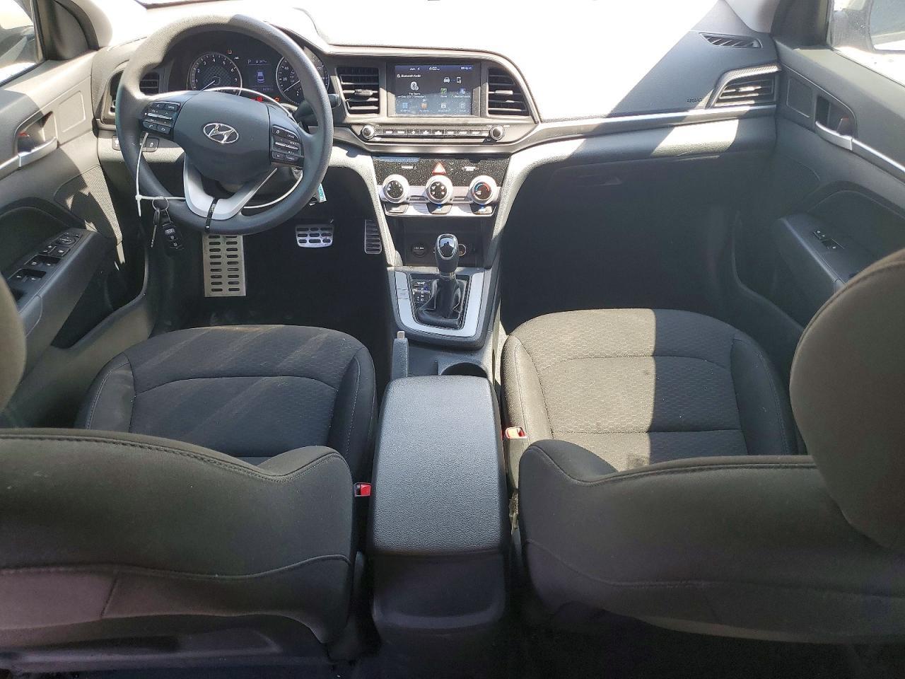 2019 Hyundai Elantra Sel - zdjęcie 8
