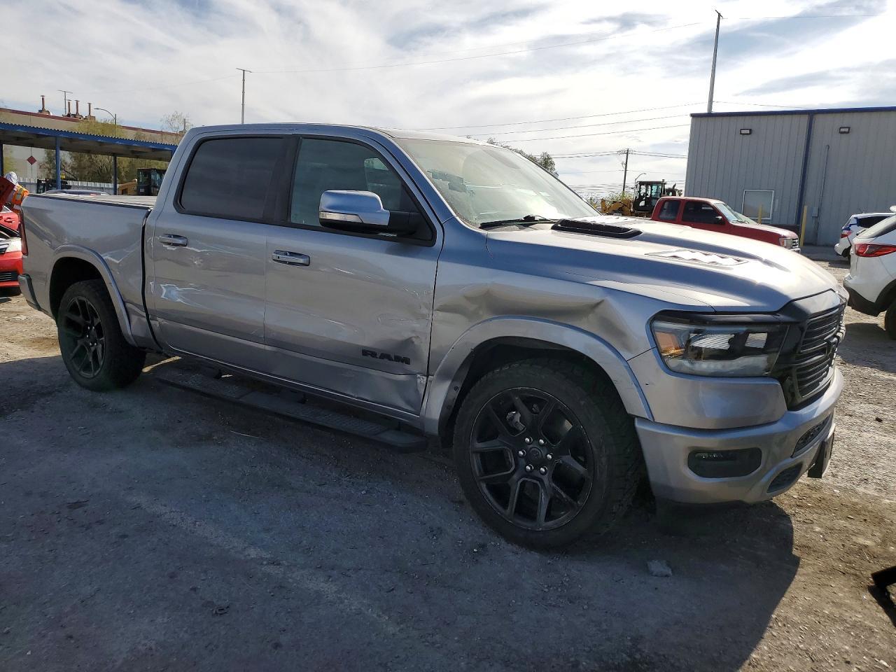 2020 Ram 1500 Laramie - zdjęcie 4
