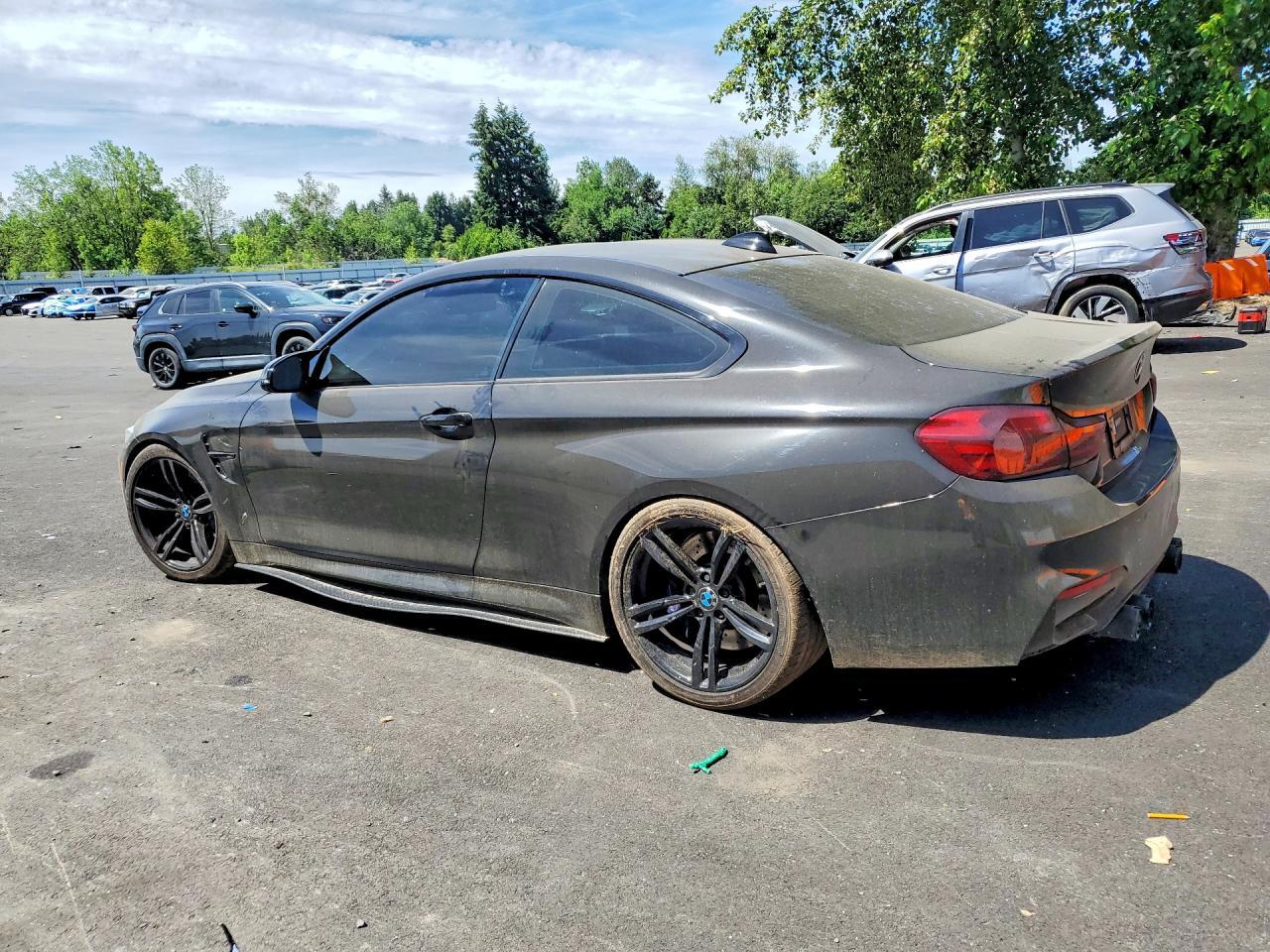 2016 BMW M4 - zdjęcie 2