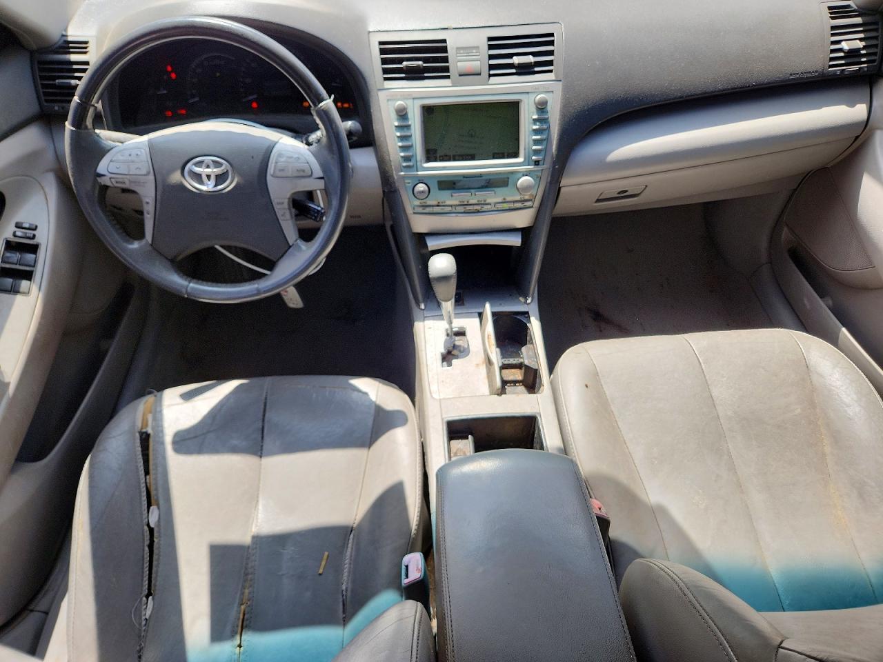 2018 Toyota Camry Hybrid - zdjęcie 8