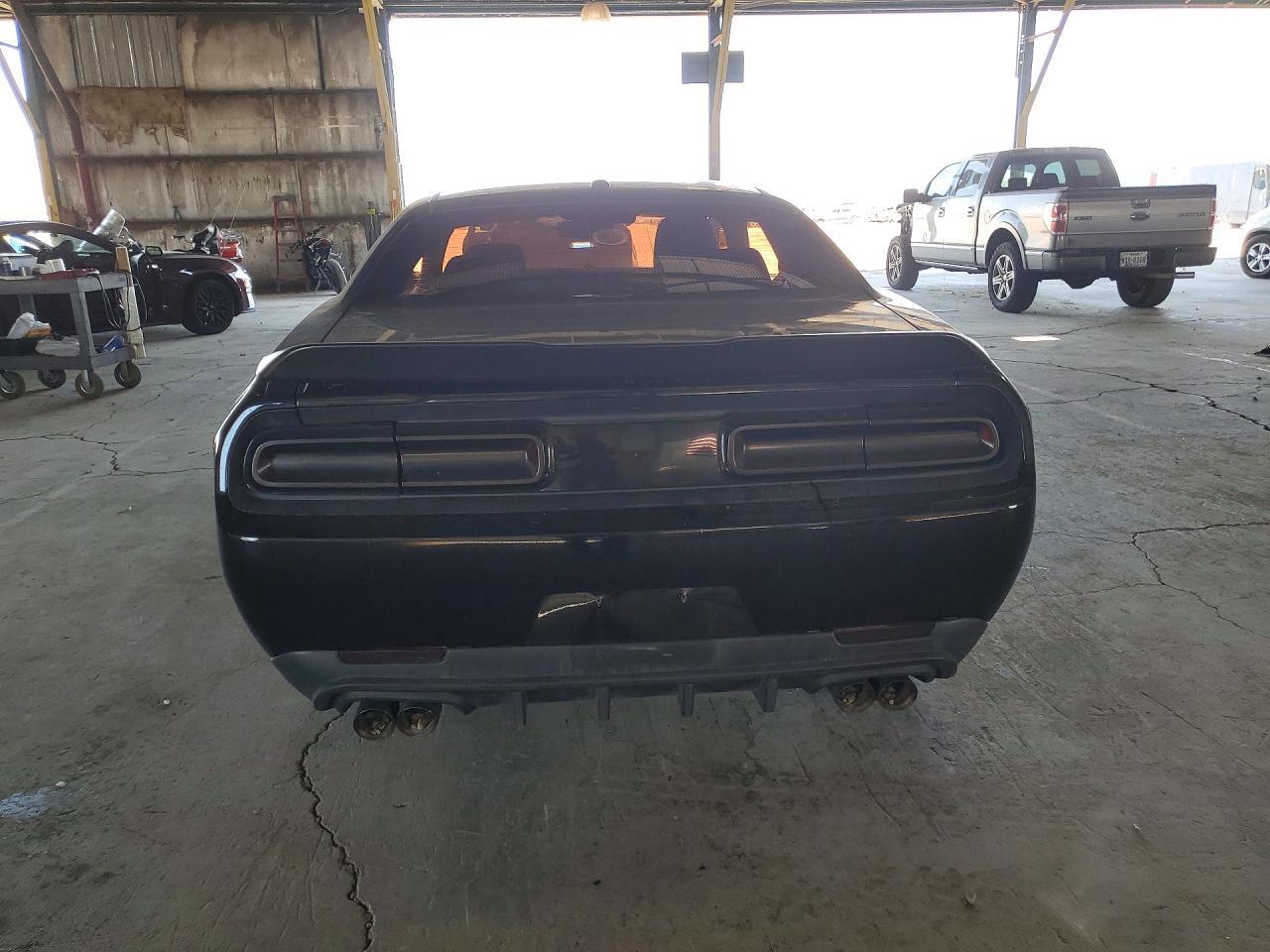 2016 Dodge Challenger Sxt - zdjęcie 6